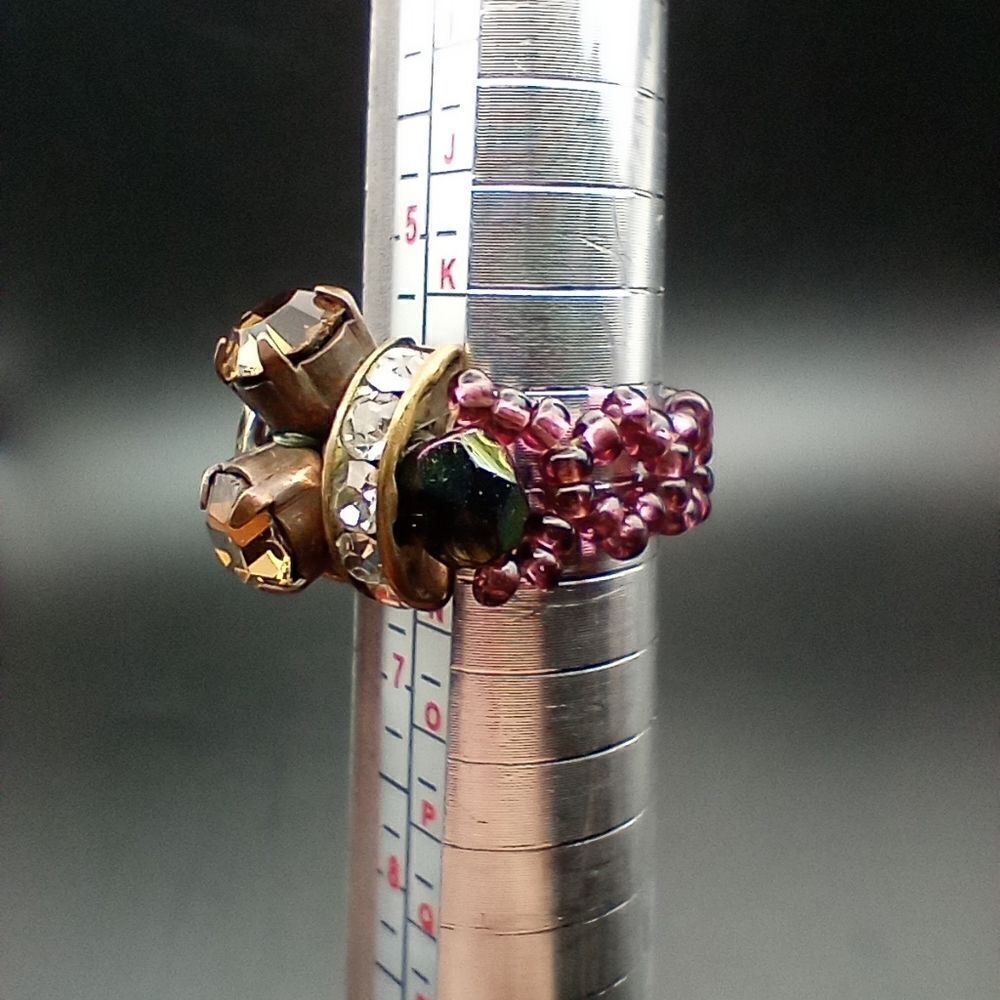 Unique ruby beaded ringāSize 6 R238 - Picture 3 of 4